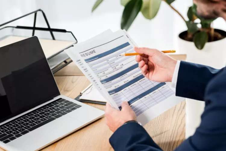 Stellen von Lebensläufen / CV. Workintense Personální Agentura