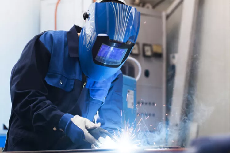 Fachkräfte aus dem Ausland und Facharbeiter. Workintense Personální Agentura