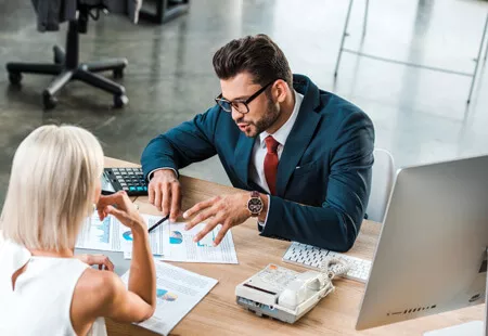 WORKMARKET.EU FÜR BEWERBER. Workintense Personální Agentura